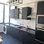Apartamento Com 3 Quartos E Jacuzzi Em Um Dos Quartos